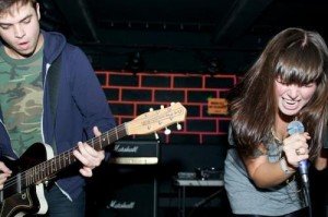 Sleigh Bells live