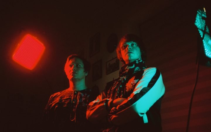 imitating aeroplanes